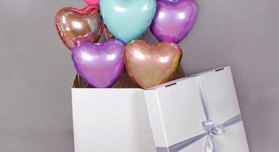 Коробка-сюрприз с шариками